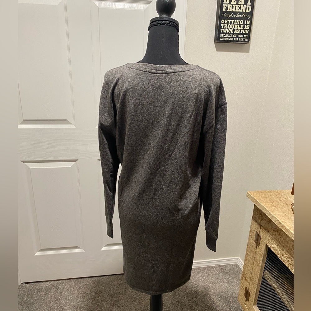 CAbi Put-On Crewneck Sweatshirt Dress #3650 Size Medium NWOT - Picture 9 of 16
